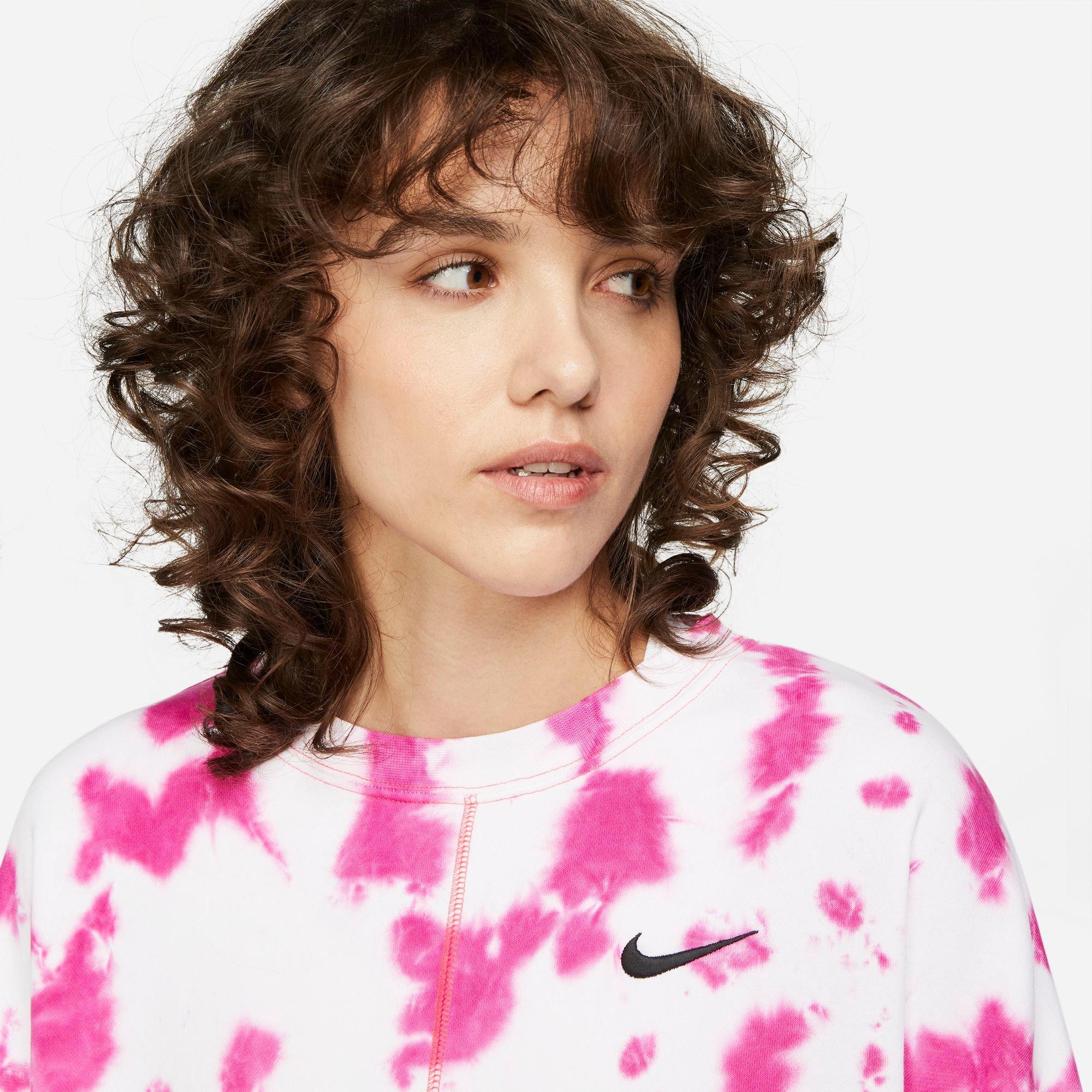 Nike Women s Sportswear Tie Dye Crew